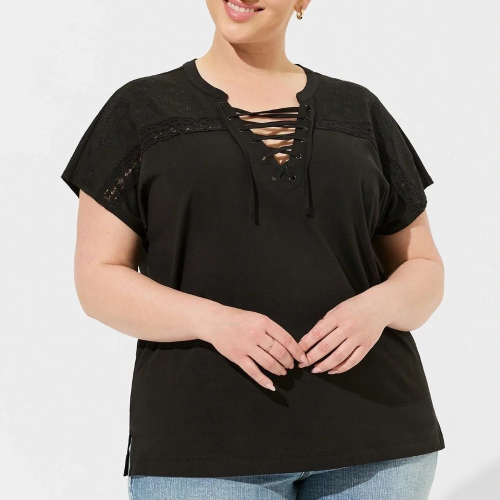 Torrid Top 5X Black Lace Up Embroidered Lace Cotton Tee T-Shirt Dolman Plus NWT